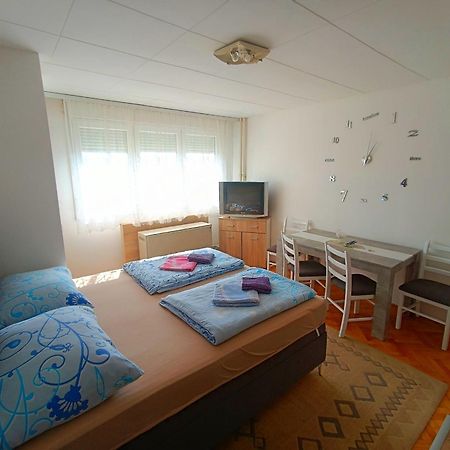Studio Ema Ni Εξωτερικό φωτογραφία